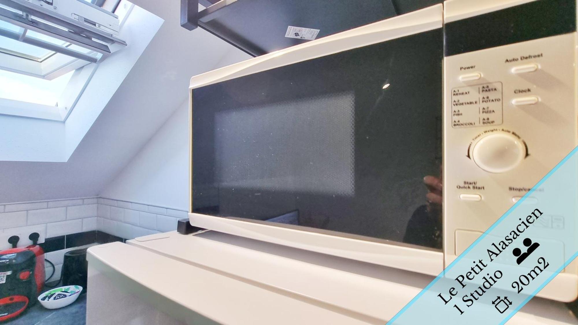Les Suites Mulhousiennes - Charme & Serenite Mulhouse Kamer foto