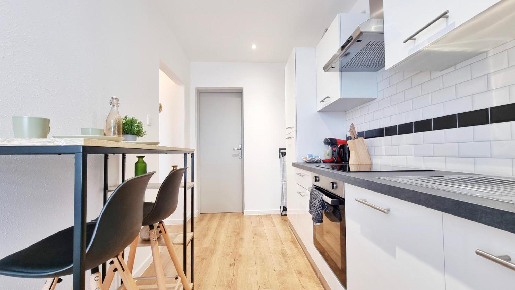 Les Suites Mulhousiennes - Charme & Serenite Mulhouse Buitenkant foto
